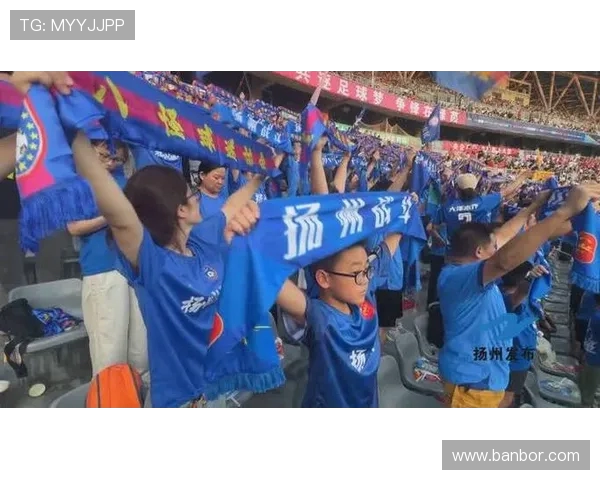 4.3 万容量锁不住苏超热情：球迷用热爱突破极限